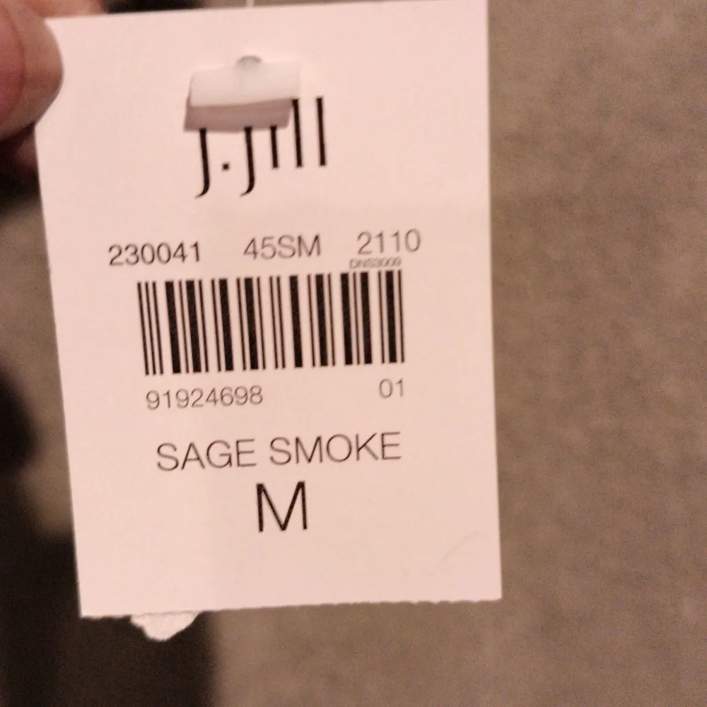 FINAL PRICE NWT J. Jill Sage Smoke Green Top Size Medium - Picture 9 of 9